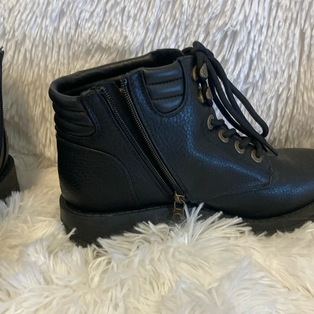 Blowfish Black Leather Moto Ankle Boots - Picture 4 of 10